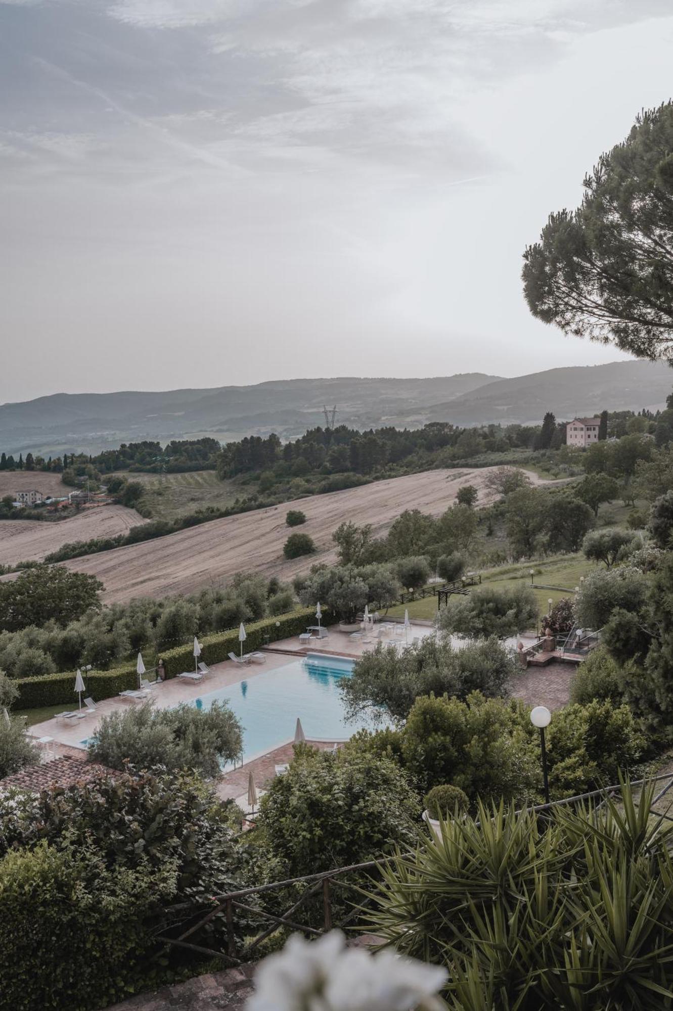 Hotel Bramante Todi Eksteriør billede